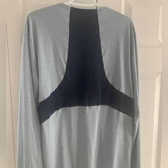 Mens Lululemon Long-sleeve - Picture 2 of 2